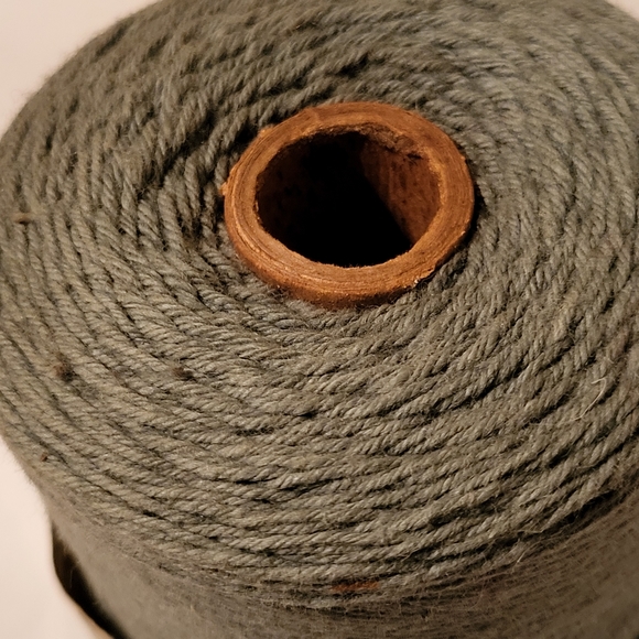 2 Vintage Spools RIBBONET Maysville Carpet Warp Chicago Printed String Company - Picture 3 of 7